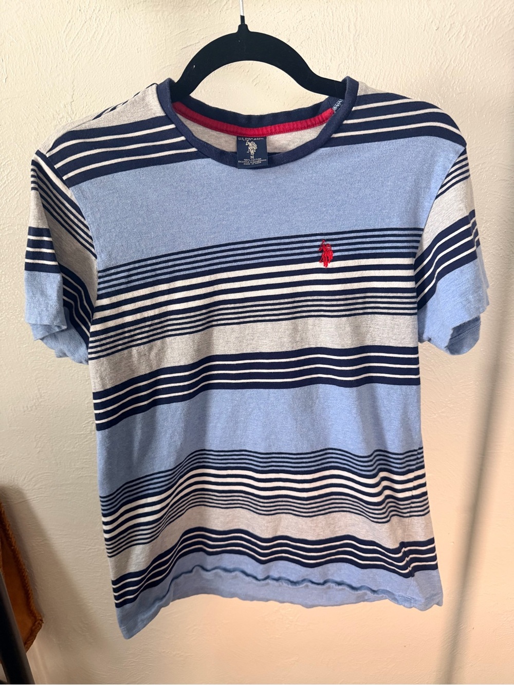 Polo by Ralph Lauren Men’s Light Blue Striped Crewneck T-Shirt -‎ Size Medium